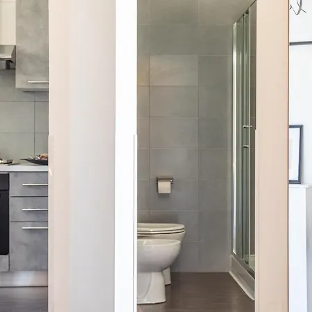 Ambra House - Parcheggio Libero, Accesso Diretto, Wi-fi Con Streaming *