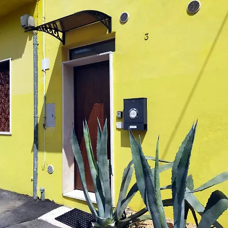 Ambra House - Parcheggio Libero, Accesso Diretto, Wi-fi Con Streaming