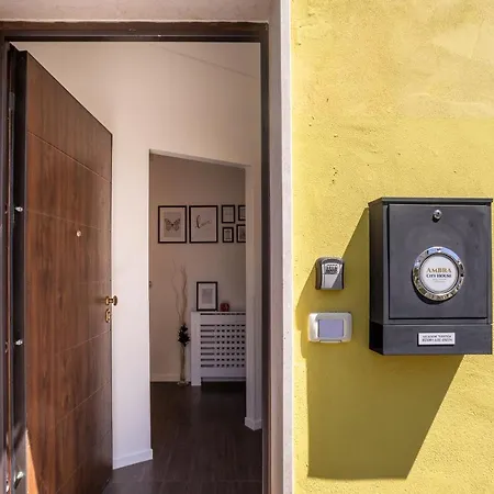 Ambra House - Parcheggio Libero, Accesso Diretto, Wi-fi Con Streaming *